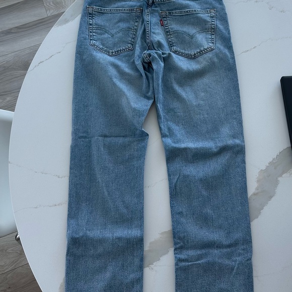 Levi’s Blue Denim Jeans - Picture 3 of 3